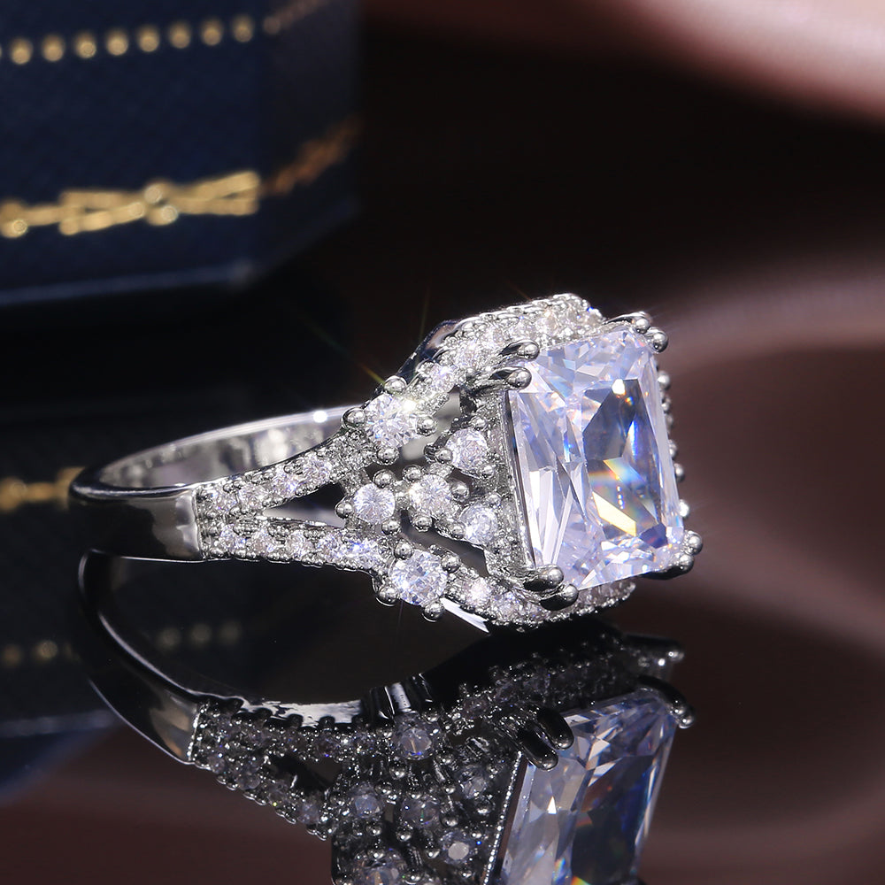 Women's Luxury Silver Princess Cut Crystal Zircon Ring